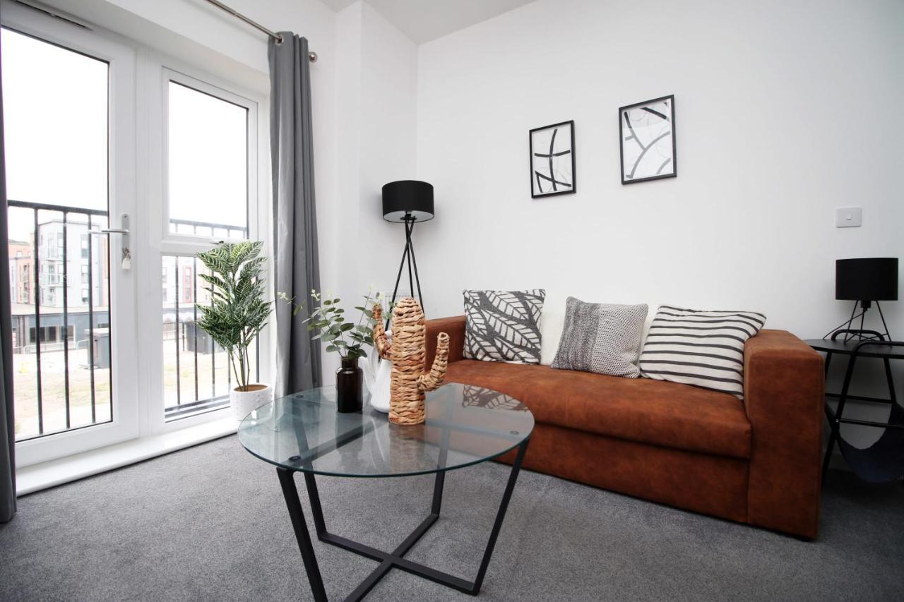 Beachview By Mia Living Close To Beach, Free Parking, Modern 2 Bedroom Apartment 巴里 外观 照片