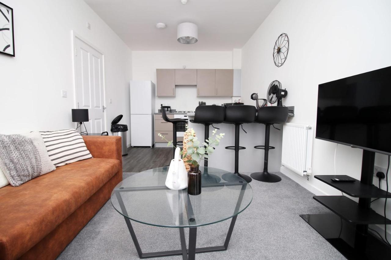 Beachview By Mia Living Close To Beach, Free Parking, Modern 2 Bedroom Apartment 巴里 外观 照片