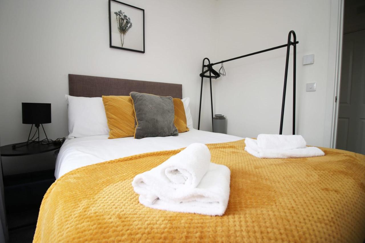 Beachview By Mia Living Close To Beach, Free Parking, Modern 2 Bedroom Apartment 巴里 外观 照片