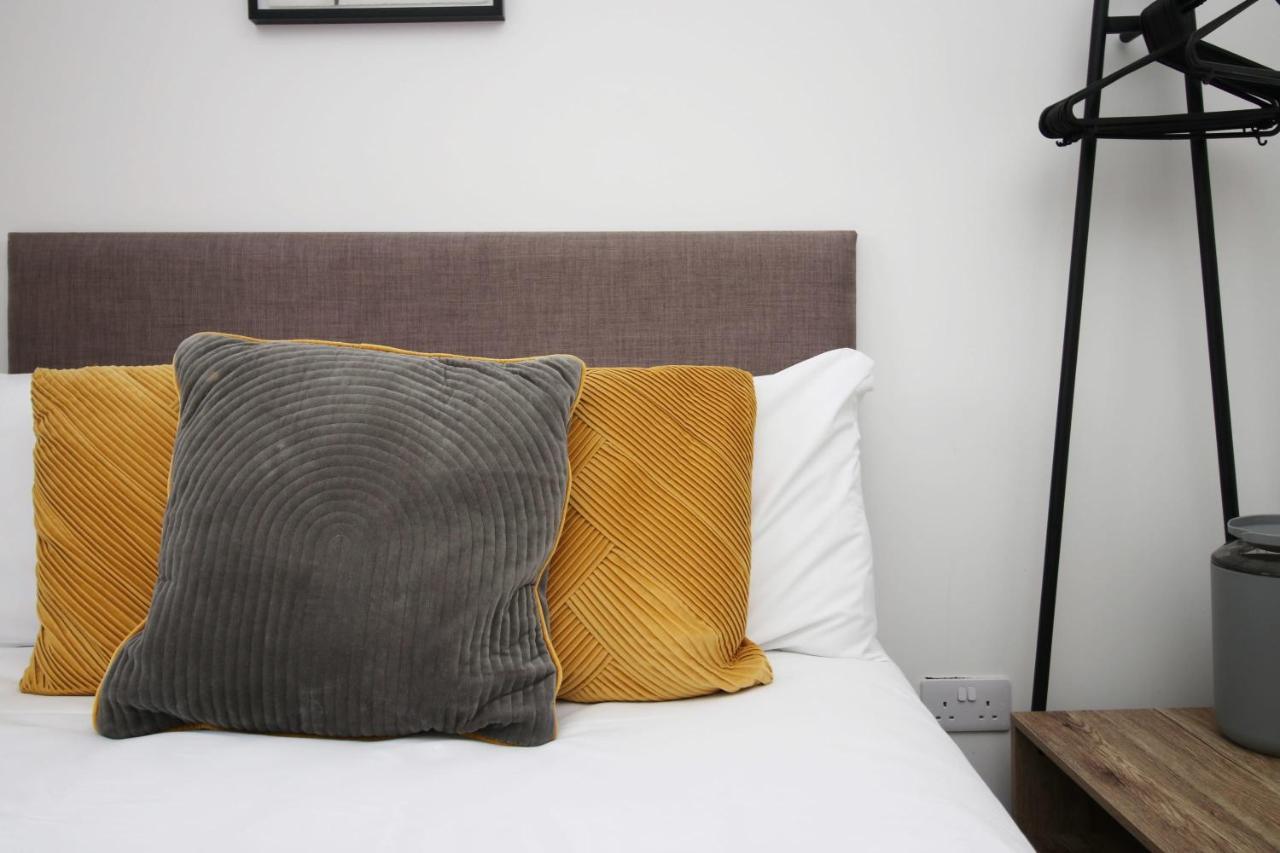 Beachview By Mia Living Close To Beach, Free Parking, Modern 2 Bedroom Apartment 巴里 外观 照片